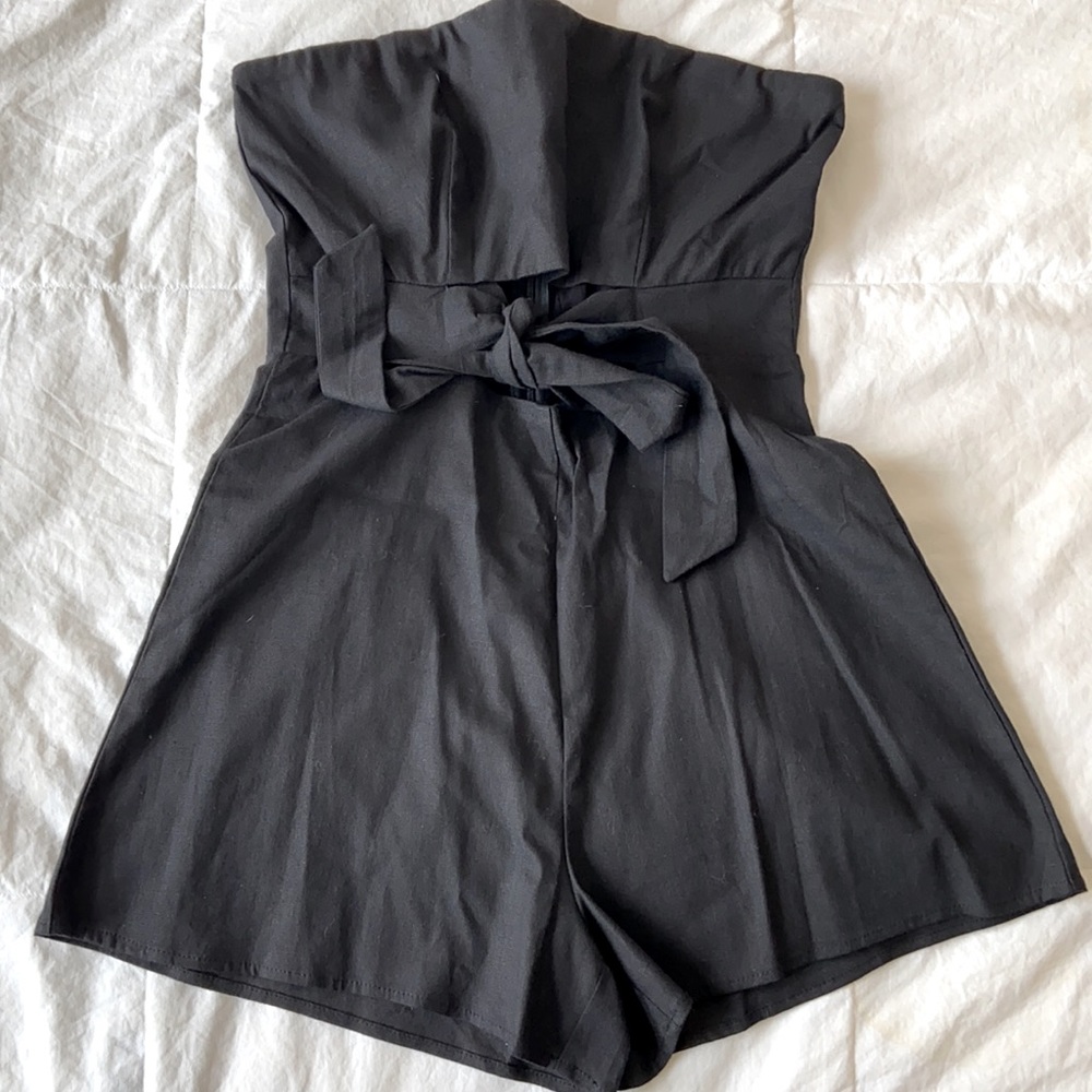 NWOT UO Strapless Romper